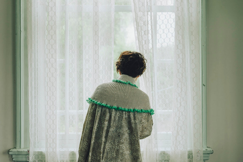 Curly Hair Poncho & Socks