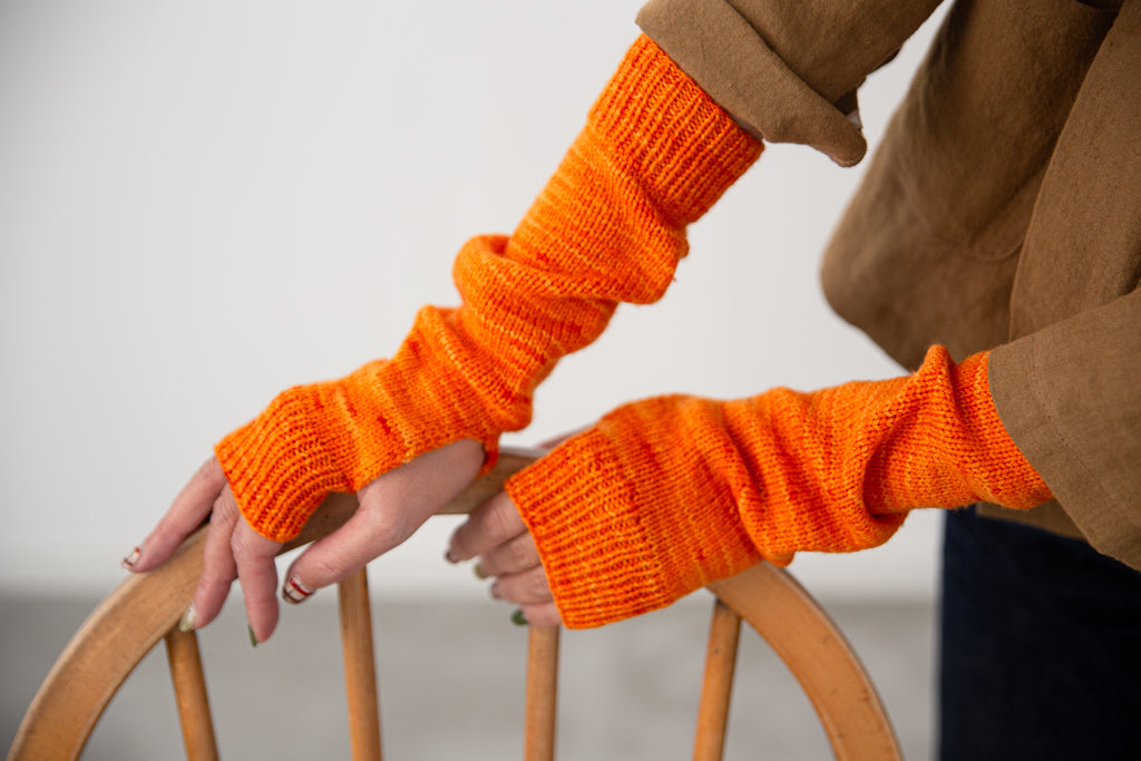 メリヤス編みのシンプルミトン