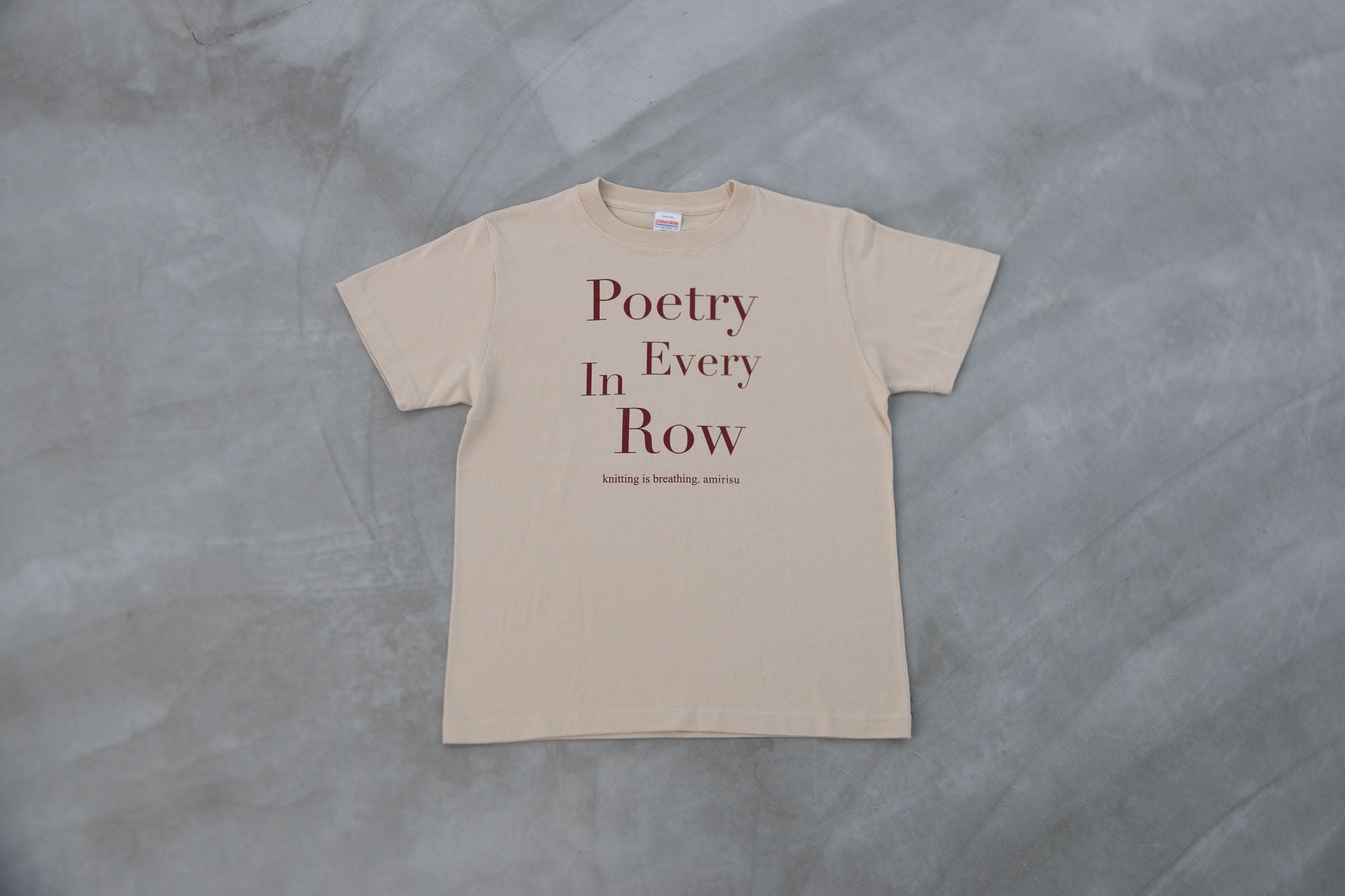 amirisu オリジナルTシャツ -Poetry In Every Row-