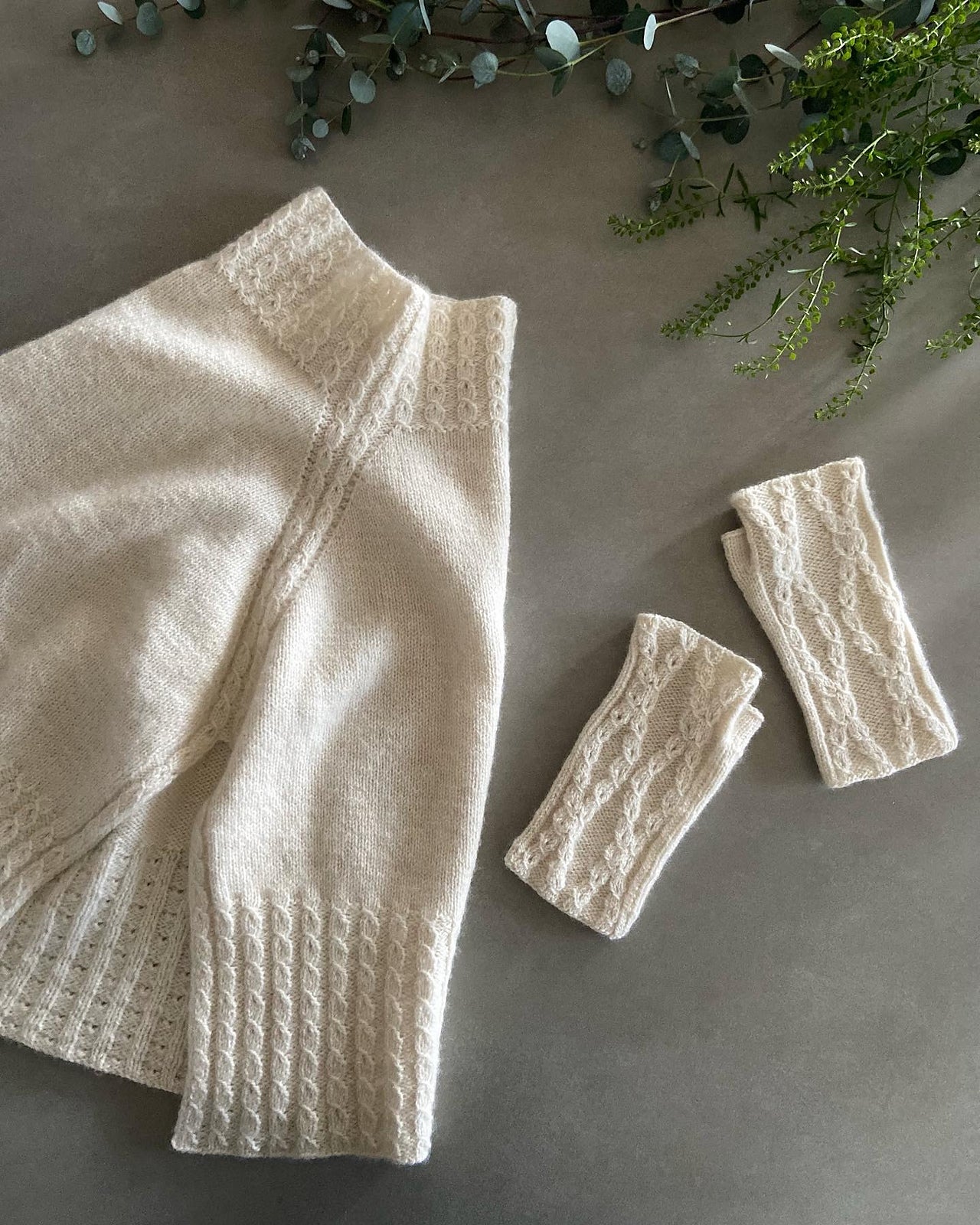 Snowflake Poncho キット （PDF版日本語文章パターン付き）