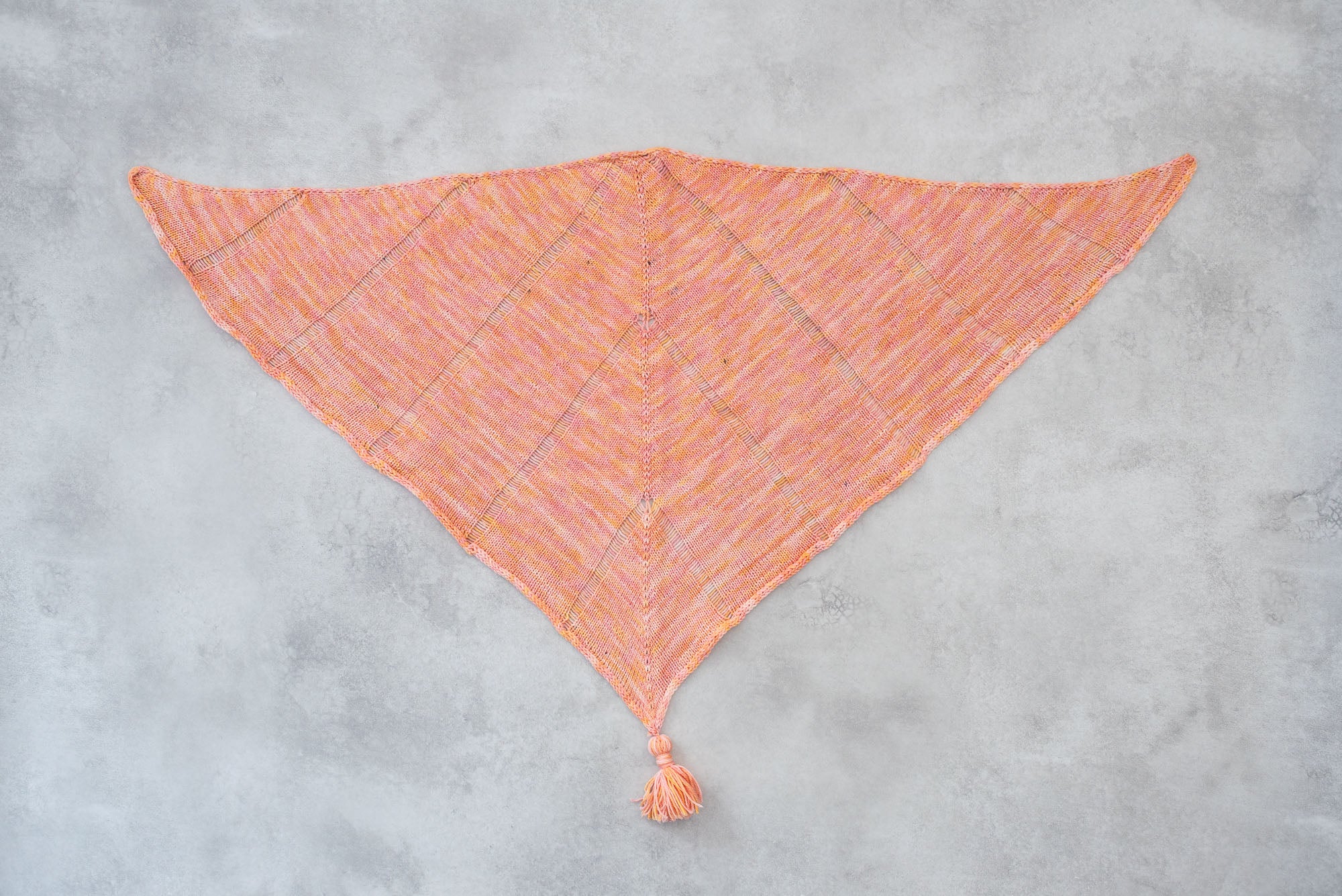 Drop Shawl キット -Parade-（PDF版日本語文章パターン付き）