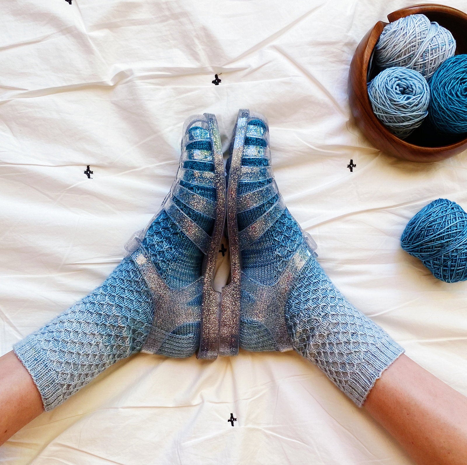 Mermaid Avenue Socks キット （PDF版日本語文章パターン付き）