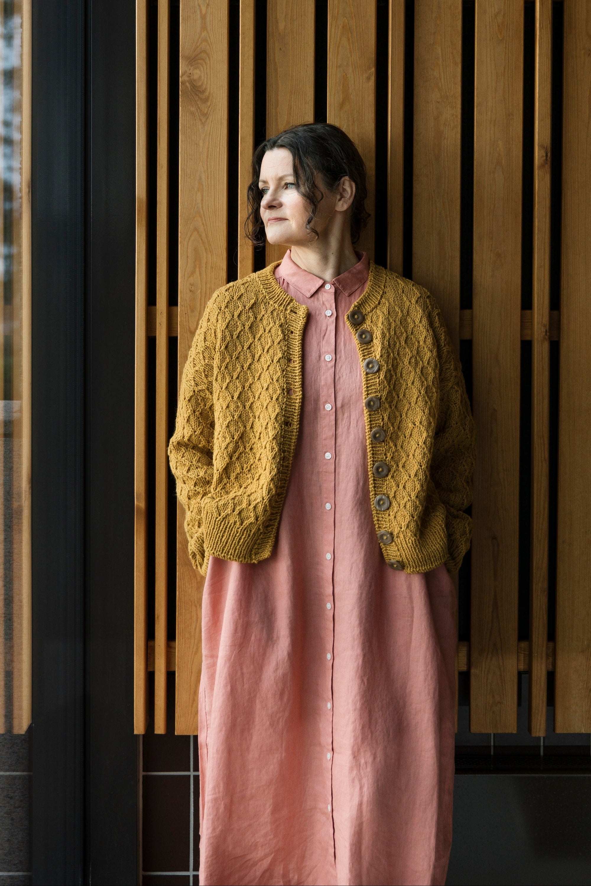 Entwined: Cables, Lace and Knitted Textures