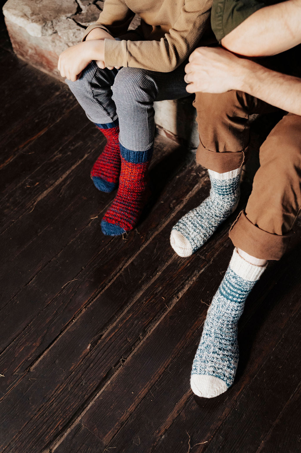 Trails&valleys : knitwear for family adventures