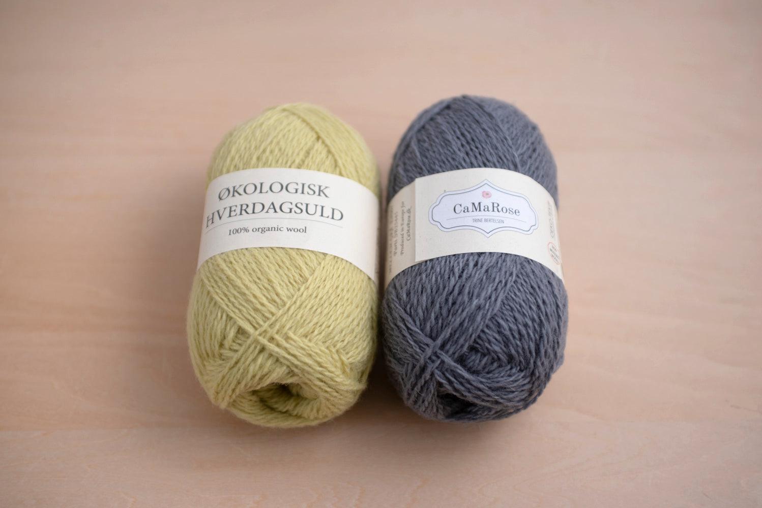 LYS OKKER + MELLEM GRÅ