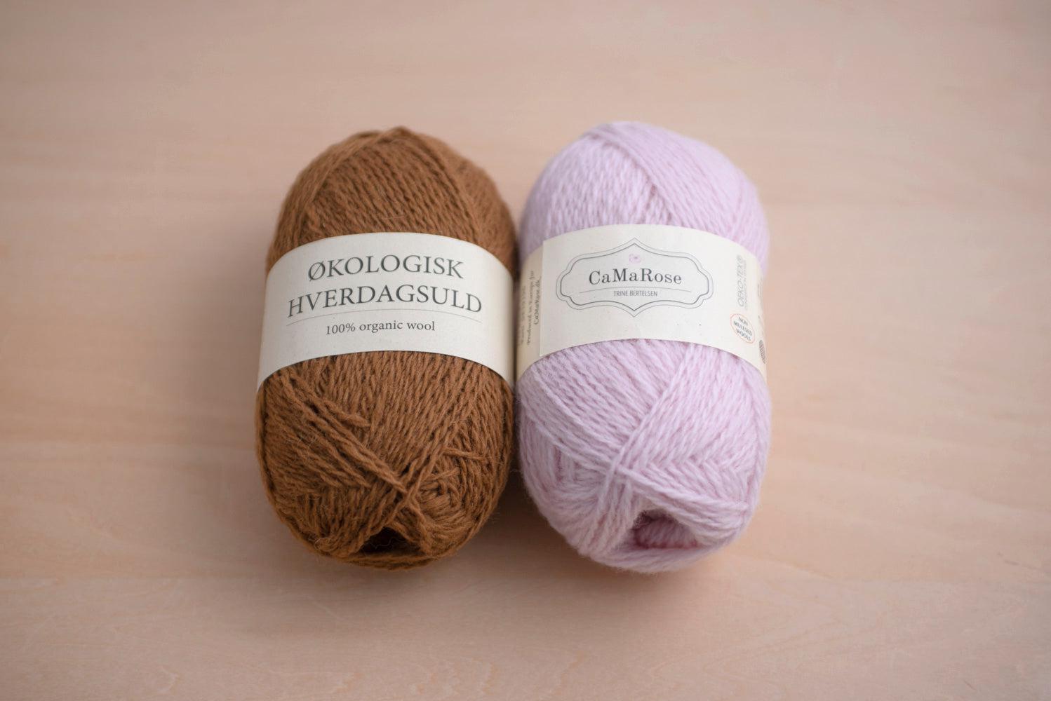 MØRK SENNEP + LYS ROSA