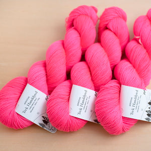 Trek / ポップピンク