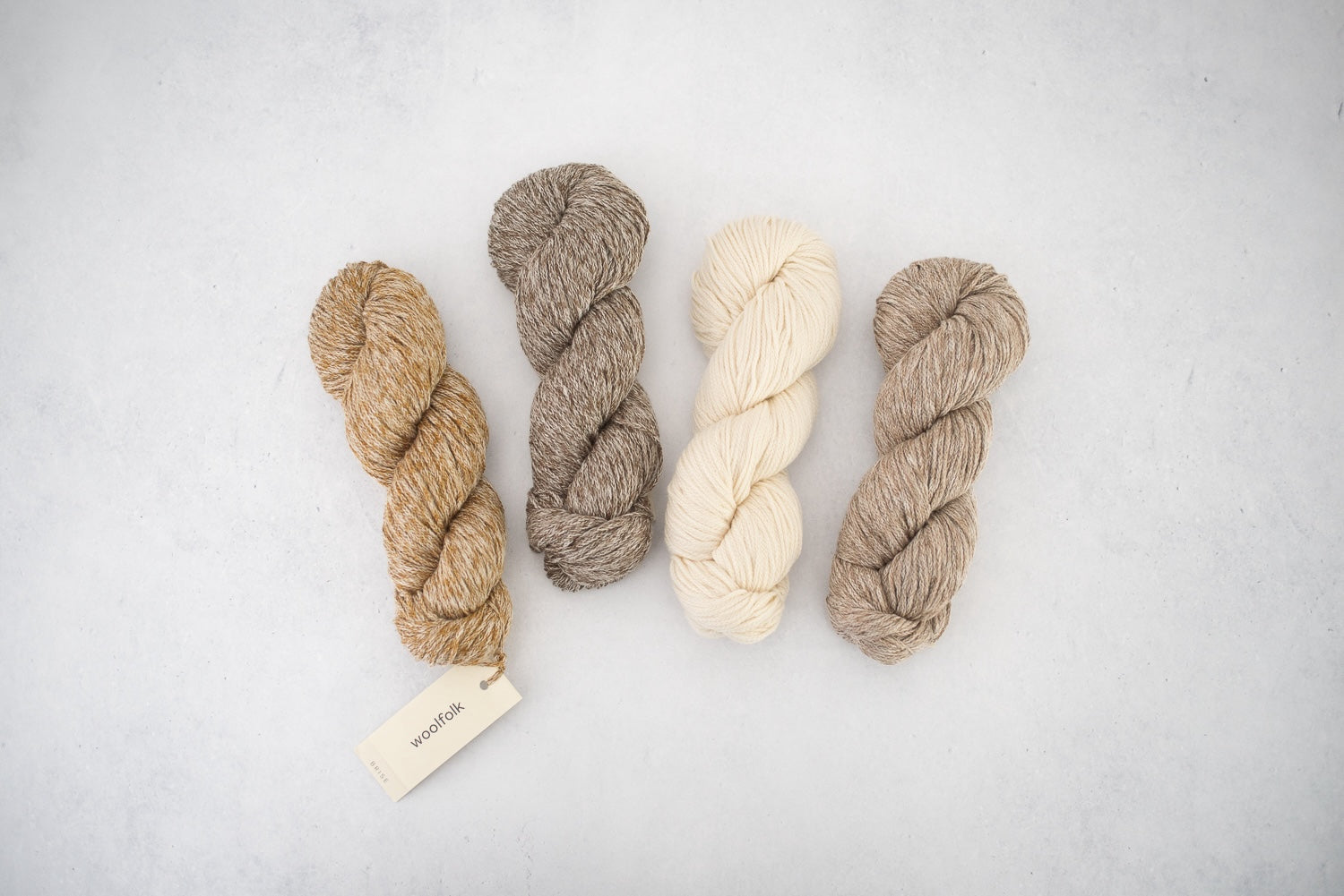 左からB03, B02, B00, B01