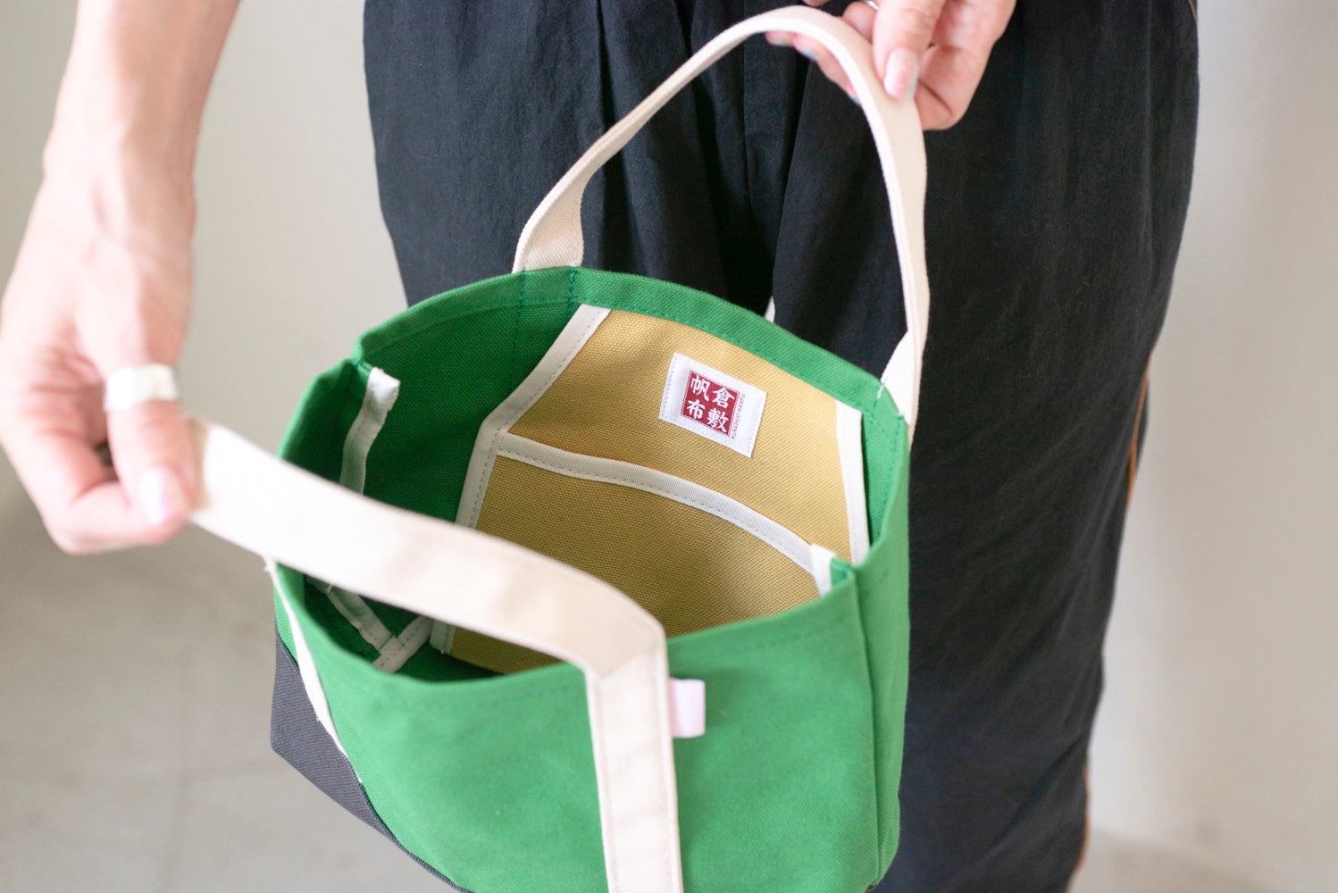 amirisu オリジナル 帆布トート