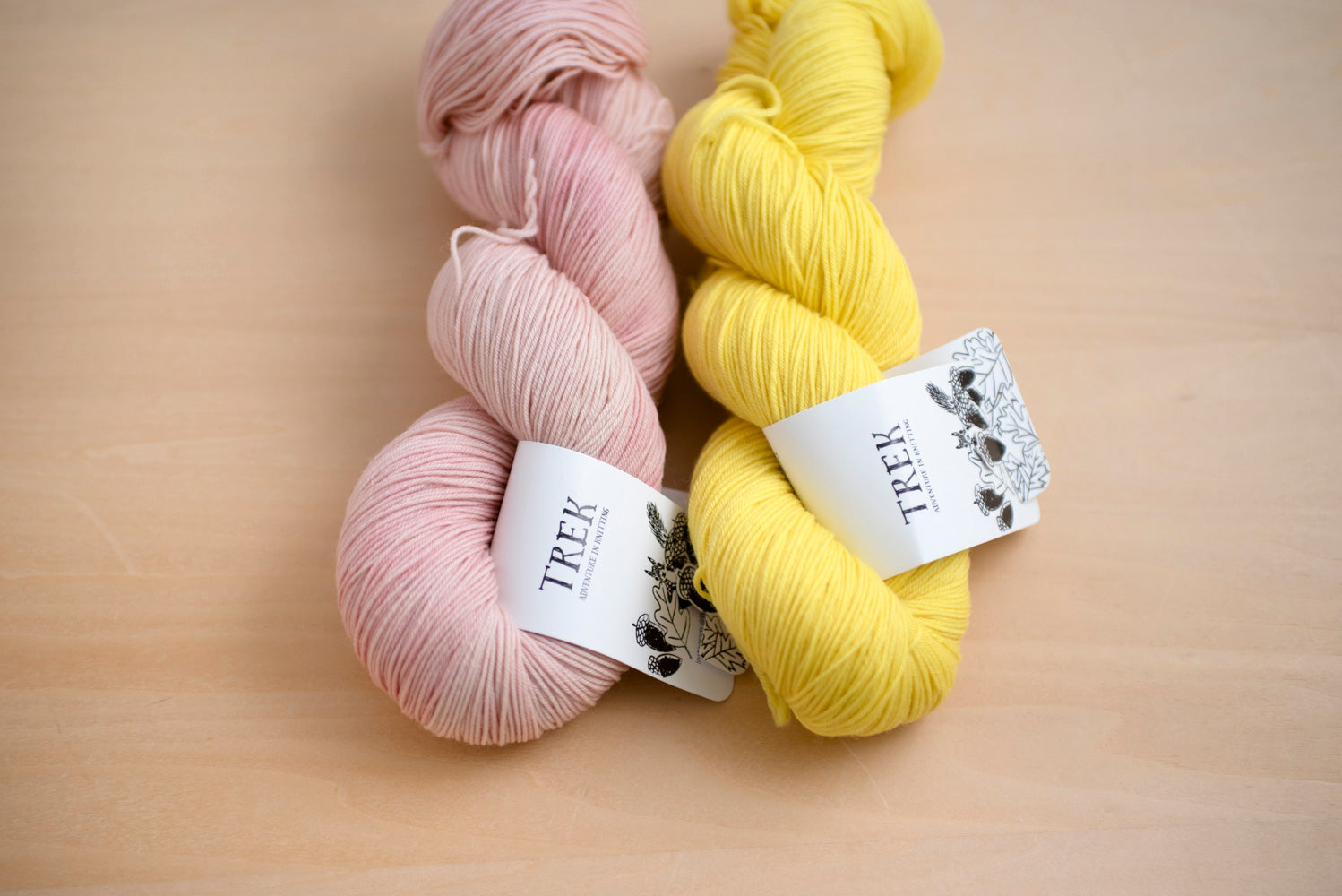 Enrai ヤーンセット （52 Weeks of Socks, Vol. II 掲載）