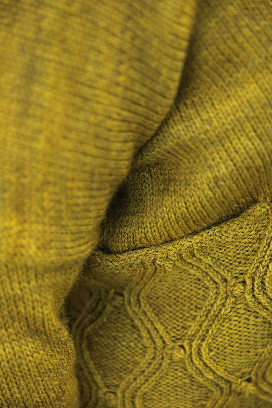 Andrea キット -Gilliatt- （Worsted - Japan Edition 掲載）